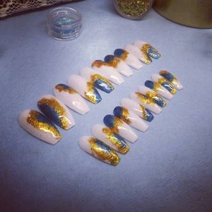 Beautiful Press on Nails 💅